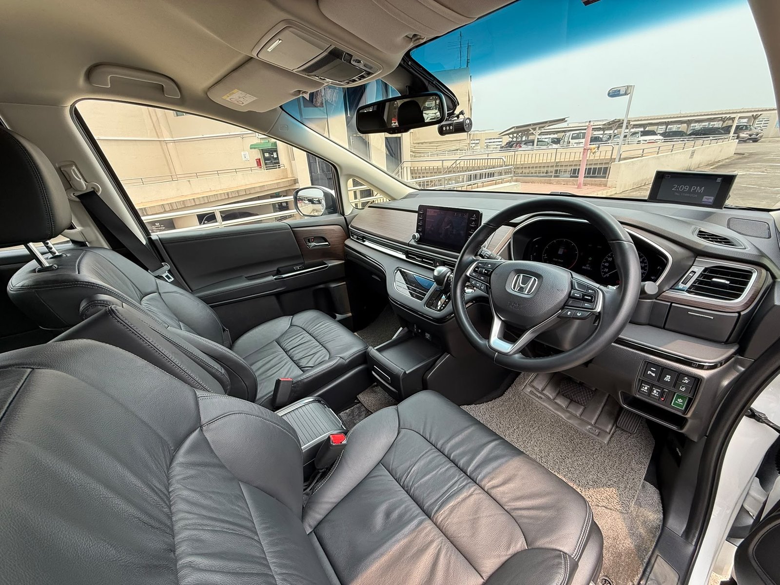 Honda Odyssey 2.4 EX-S photo 9